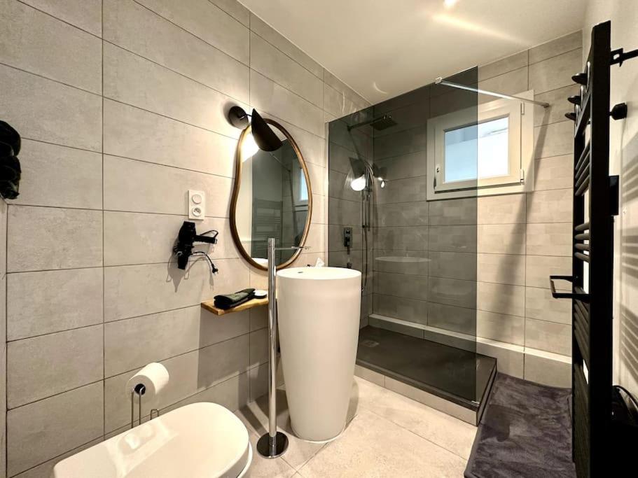 Le Lutz Apartment Nimes Exterior photo